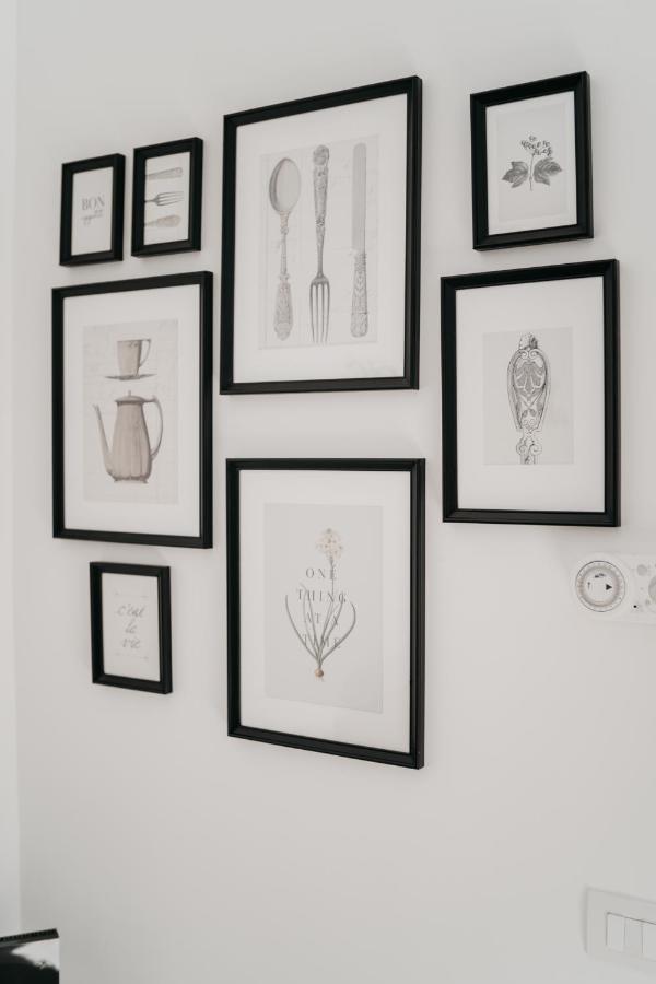 Casa Napoletana - Nilo Apartment Naples Luaran gambar