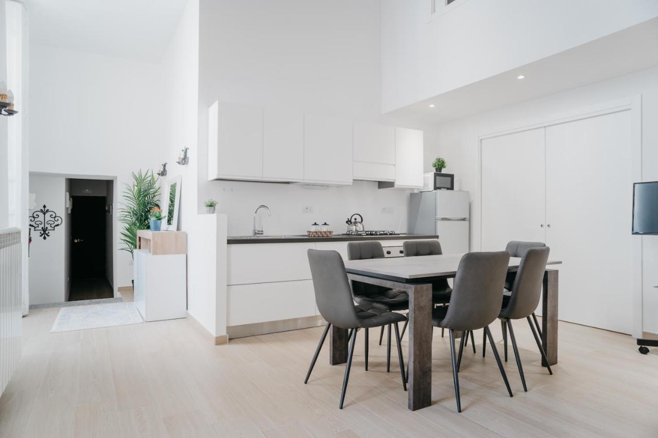 Casa Napoletana - Nilo Apartment Naples Luaran gambar