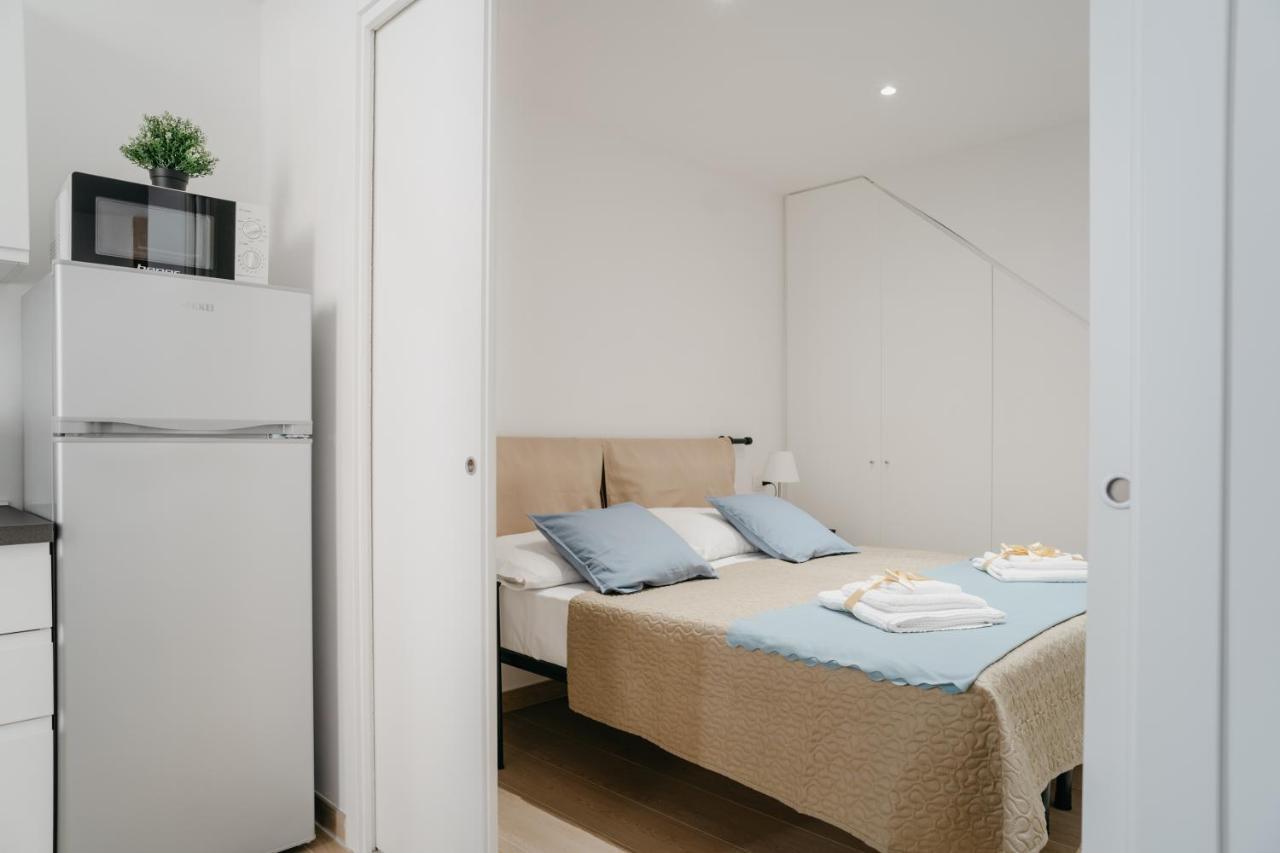 Casa Napoletana - Nilo Apartment Naples Luaran gambar